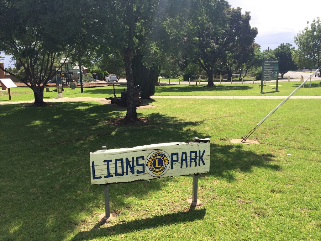 Lions Park | park | Wade St, Coolamon NSW 2701, Australia