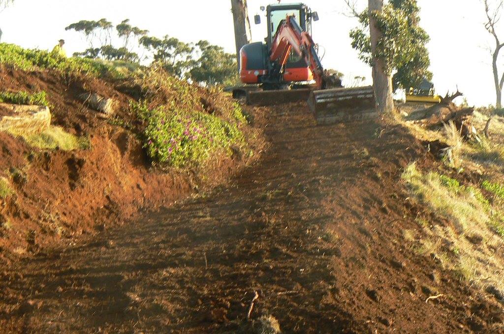 Matts Fencing, Landscaping & Earthworks | general contractor | 274 Ironcliffe Rd, Penguin TAS 7316, Australia | 0419568719 OR +61 419 568 719