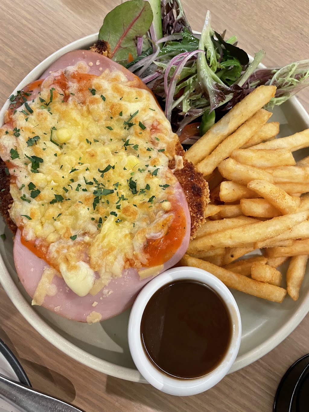 Nelson’s by the Park Burwood | 88 Burwood Rd, Burwood NSW 2134, Australia | Phone: (02) 9747 2277