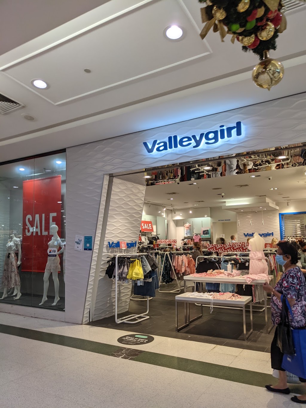 Valleygirl | shoe store | Shop S04, Parkmore Shopping Centre, 317 Cheltenham Rd, Keysborough VIC 3173, Australia | 0397988673 OR +61 3 9798 8673