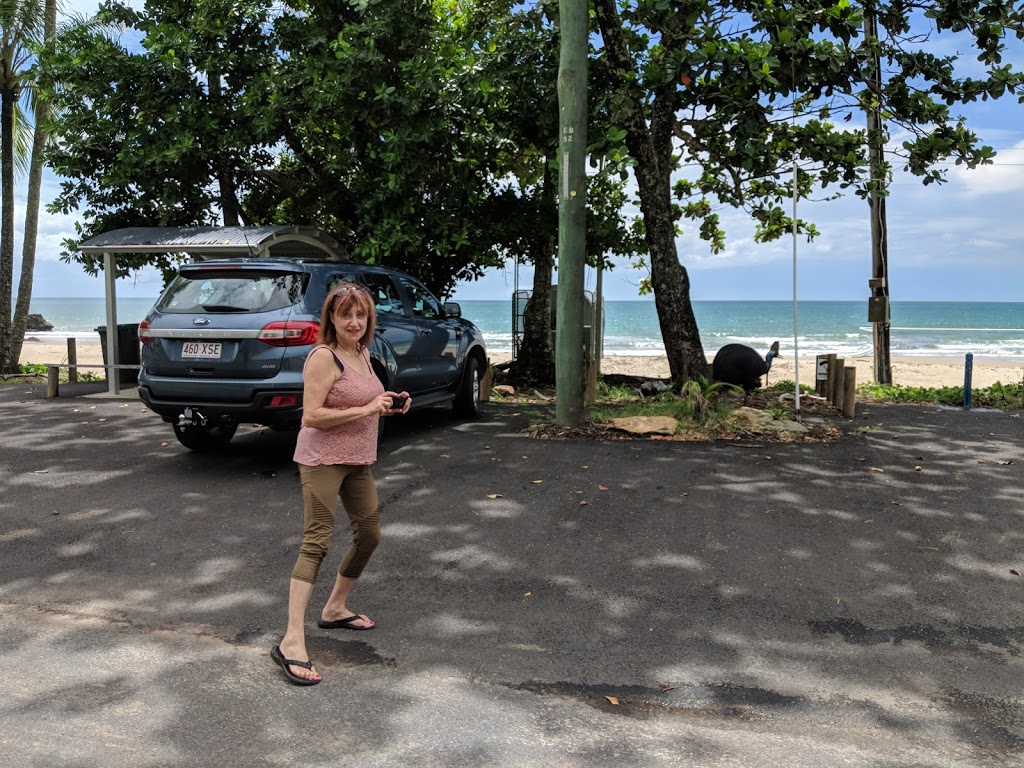 Etty Bay Cafe | cafe | Etty Bay QLD 4858, Australia