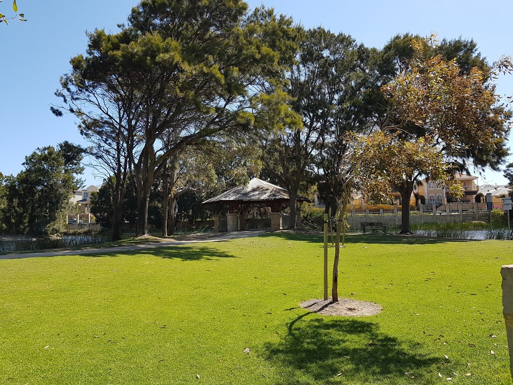 Sir James McCusker Park | park | Iluka WA 6028, Australia