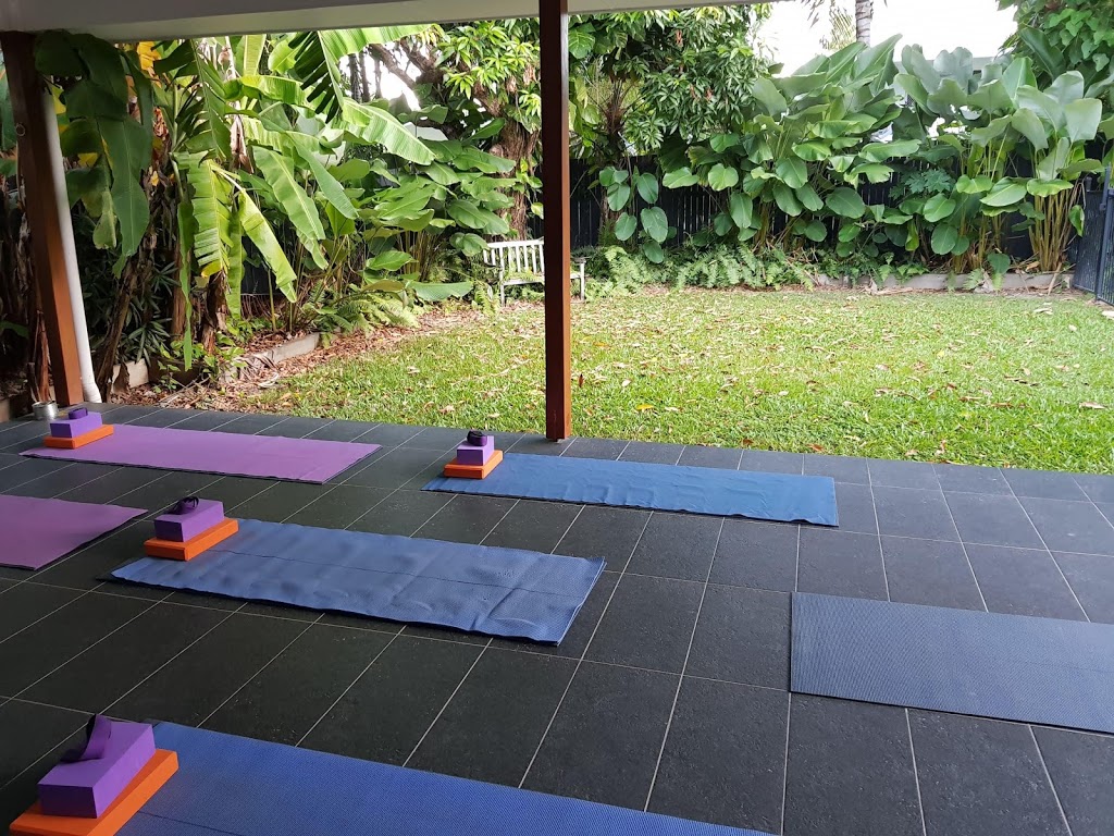 Palm Cove Yoga | school | 9 Lambus St, Palm Cove QLD 4879, Australia | 0418763983 OR +61 418 763 983