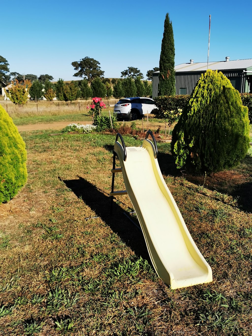 Kathmandu Farmstay | 23 Station St, Brewongle NSW 2795, Australia | Phone: 0452 220 178