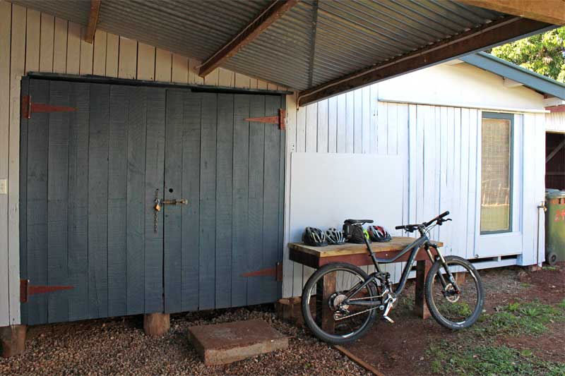 Bike & Bird Accommodation | lodging | 34 Atherton-Herberton Rd, Atherton QLD 4883, Australia | 0418270307 OR +61 418 270 307