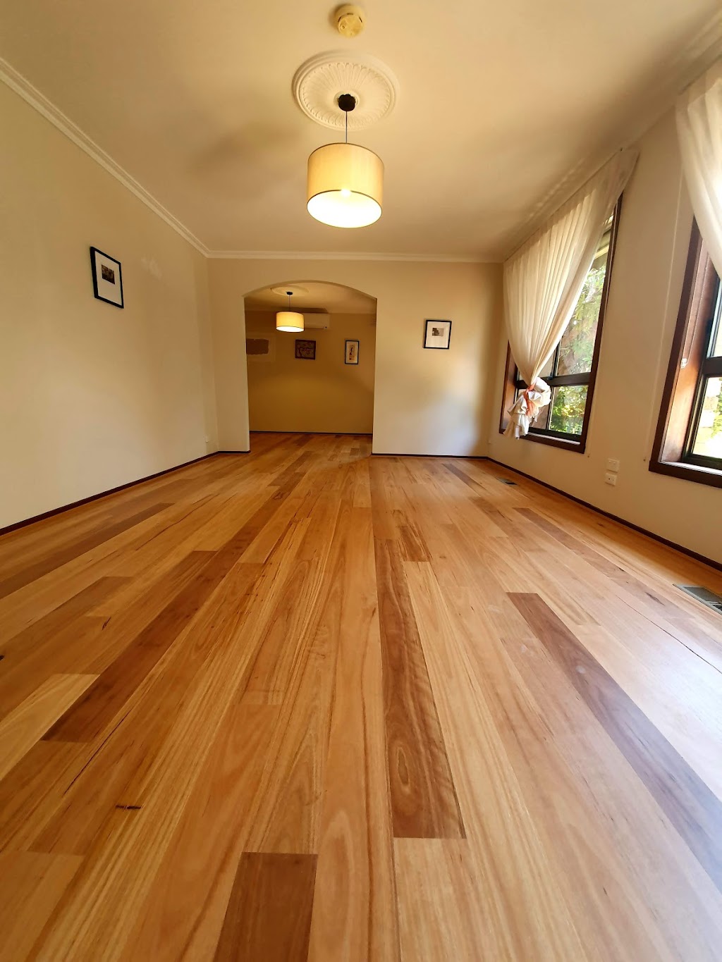 Best flooring services | 5 Rhone Dr, Wollert VIC 3750, Australia | Phone: 0448 708 511