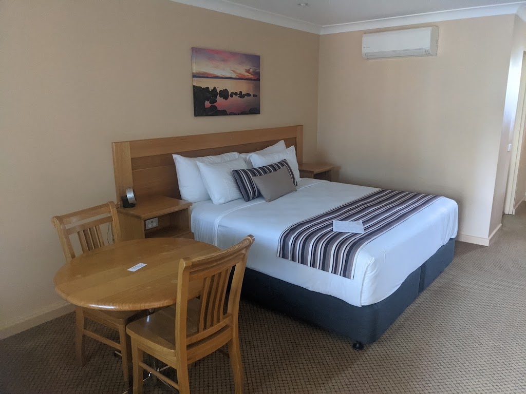 Sunseeker Motor Inn | lodging | 26 Old Princes Hwy, Batemans Bay NSW 2536, Australia | 0244725888 OR +61 2 4472 5888