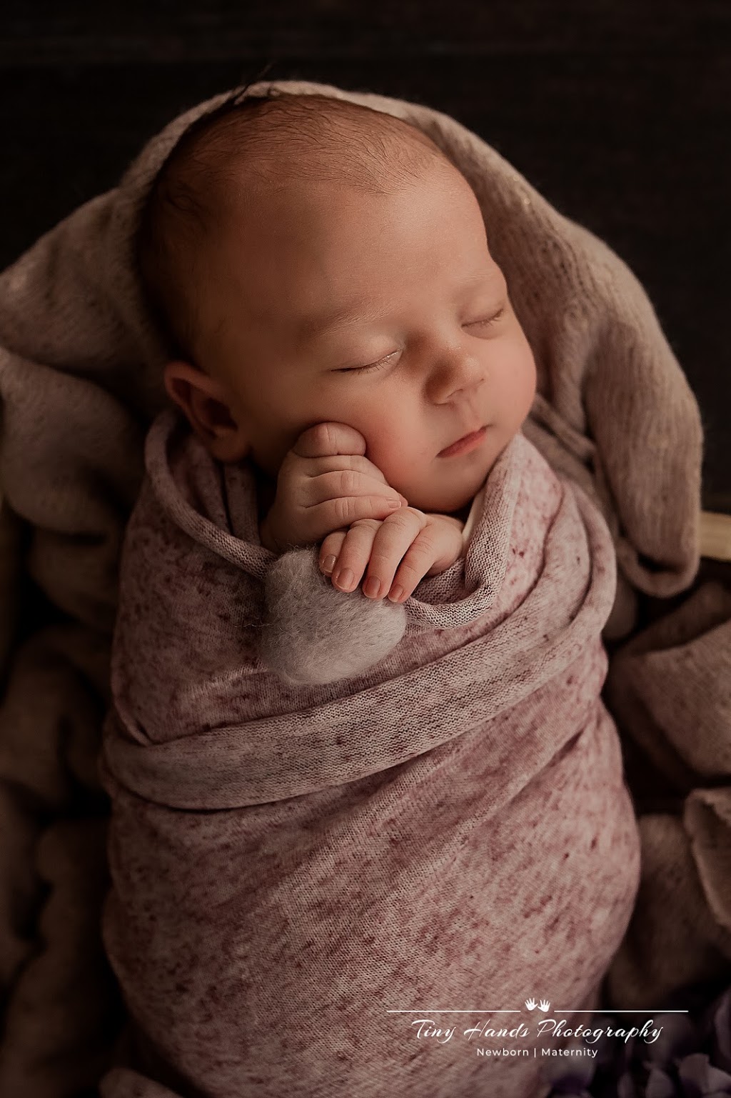 Tiny Hands Newborn Photography Maitland Newcastle | electronics store | 20 Lagoon Ave, Bolwarra NSW 2320, Australia | 0402525075 OR +61 402 525 075