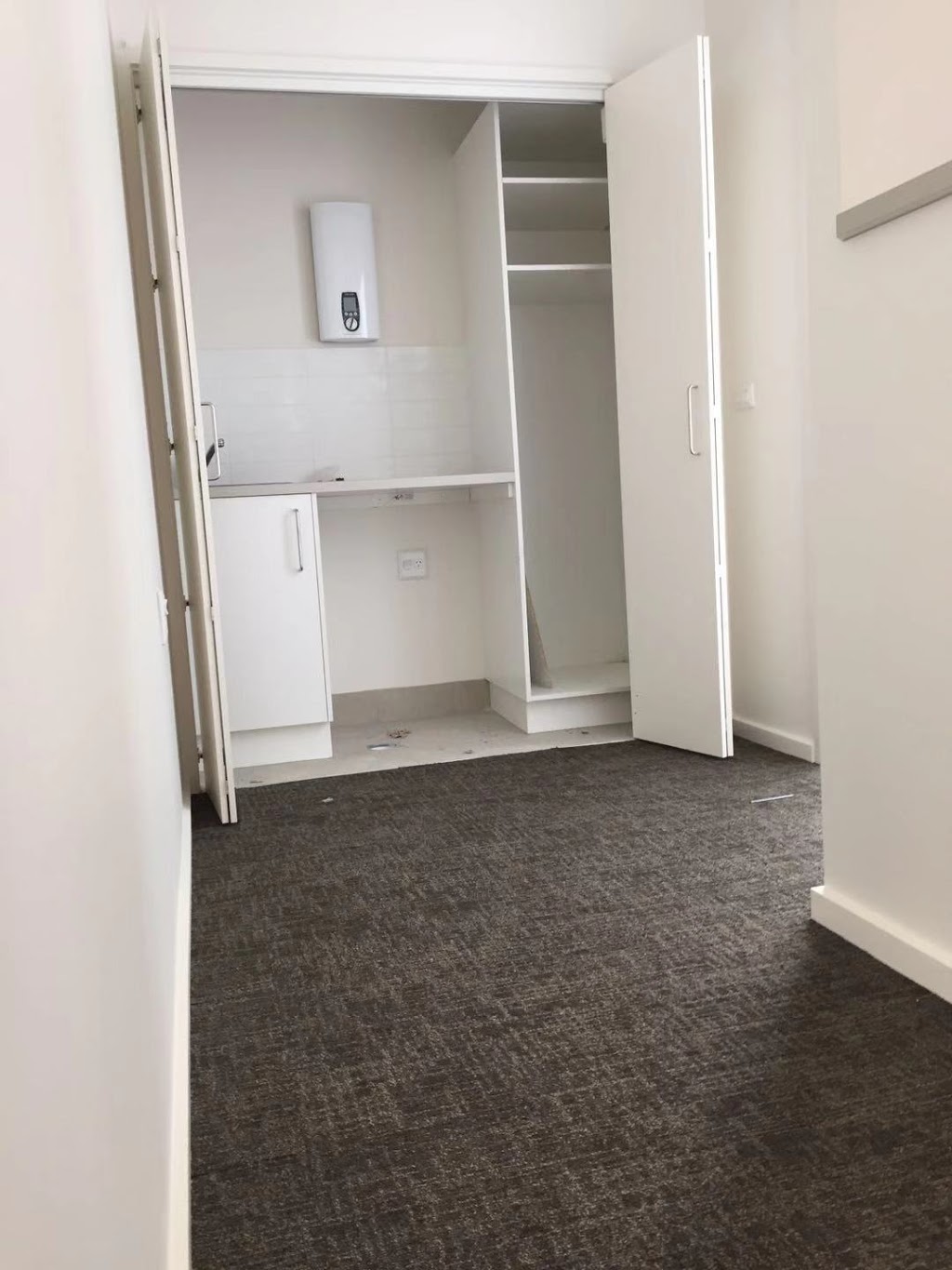 APro Canberra Painting Pty Ltd | 30 Condell St, Belconnen ACT 2617, Australia | Phone: 0481 881 416