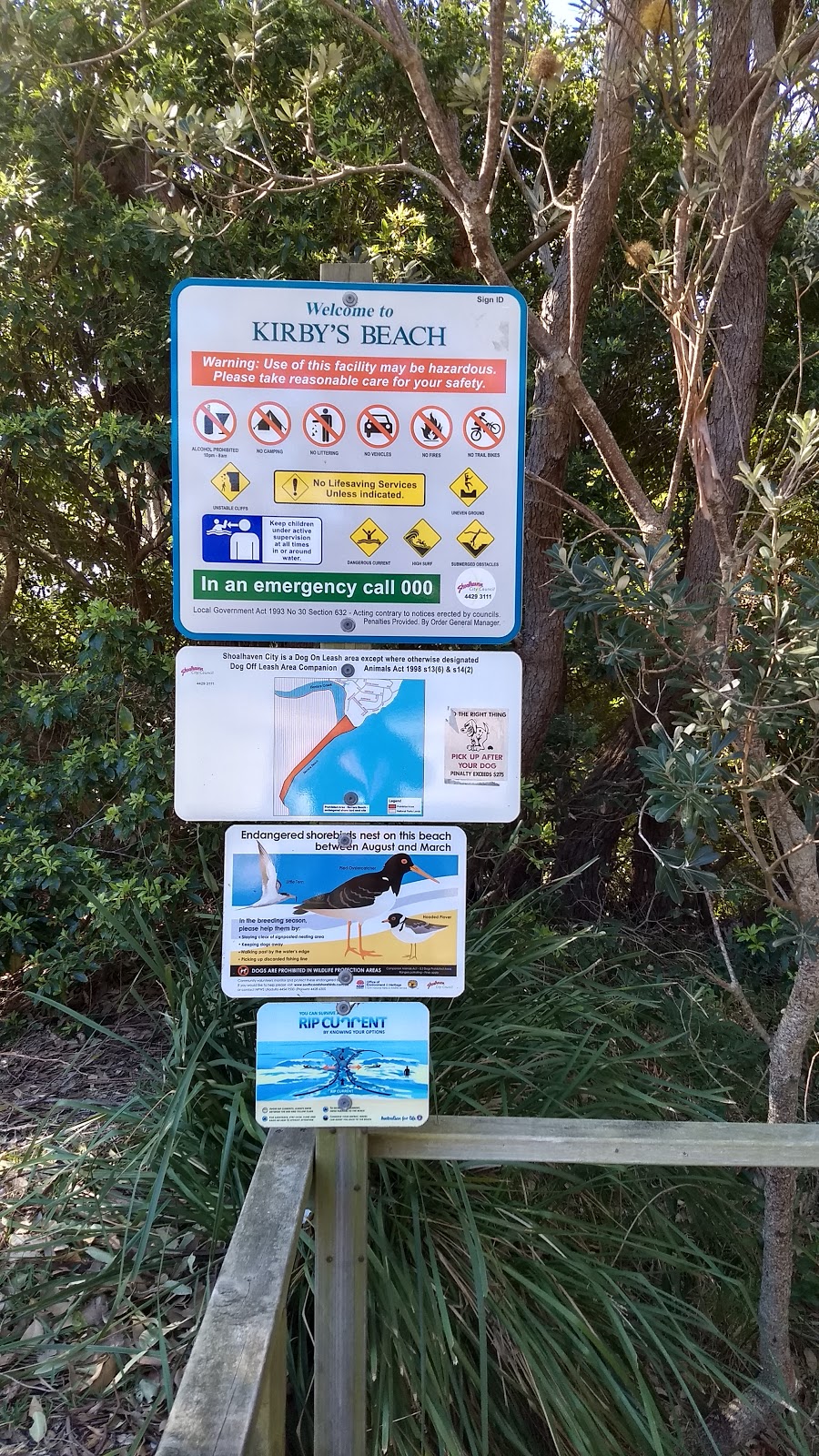 Kirbys Beach car park and access | parking | Berrara NSW 2540, Australia