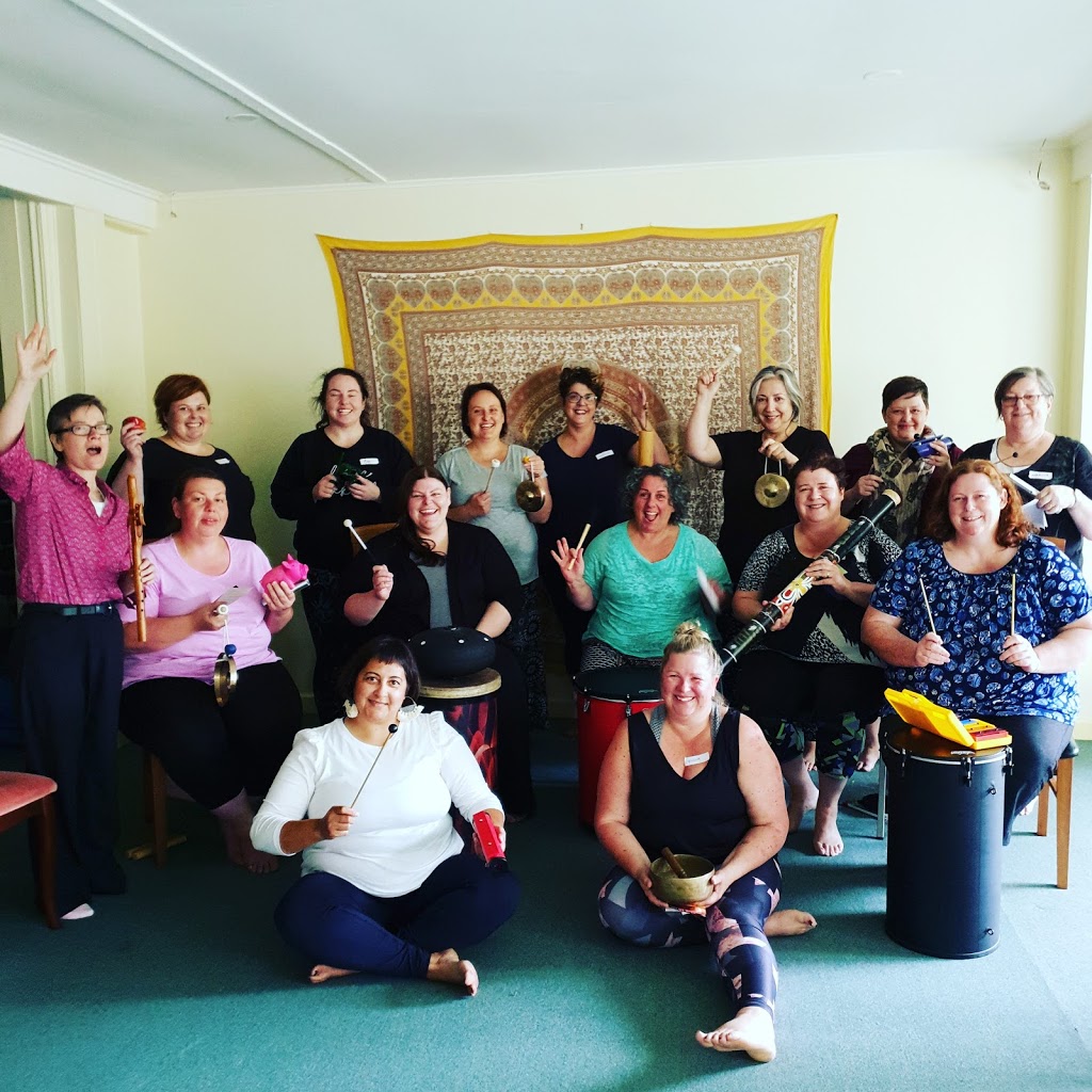 Body Positive Yoga | school | 2 Minona St, Hawthorn VIC 3122, Australia | 0412128115 OR +61 412 128 115