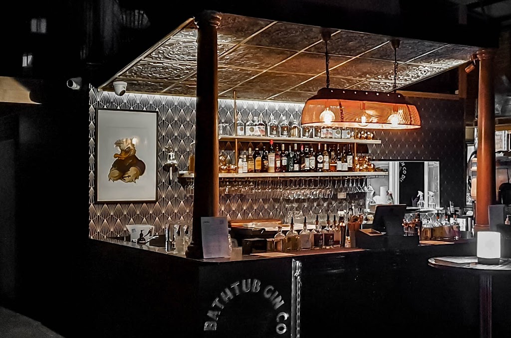 Bathtub Gin Company |  | 25 Aitken St, Williamstown VIC 3016, Australia | 0419651534 OR +61 419 651 534