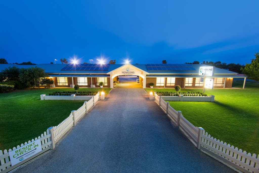 Howlong Golf Resort | lodging | 186 Golf Club Dr, Howlong NSW 2643, Australia | 0260265321 OR +61 2 6026 5321