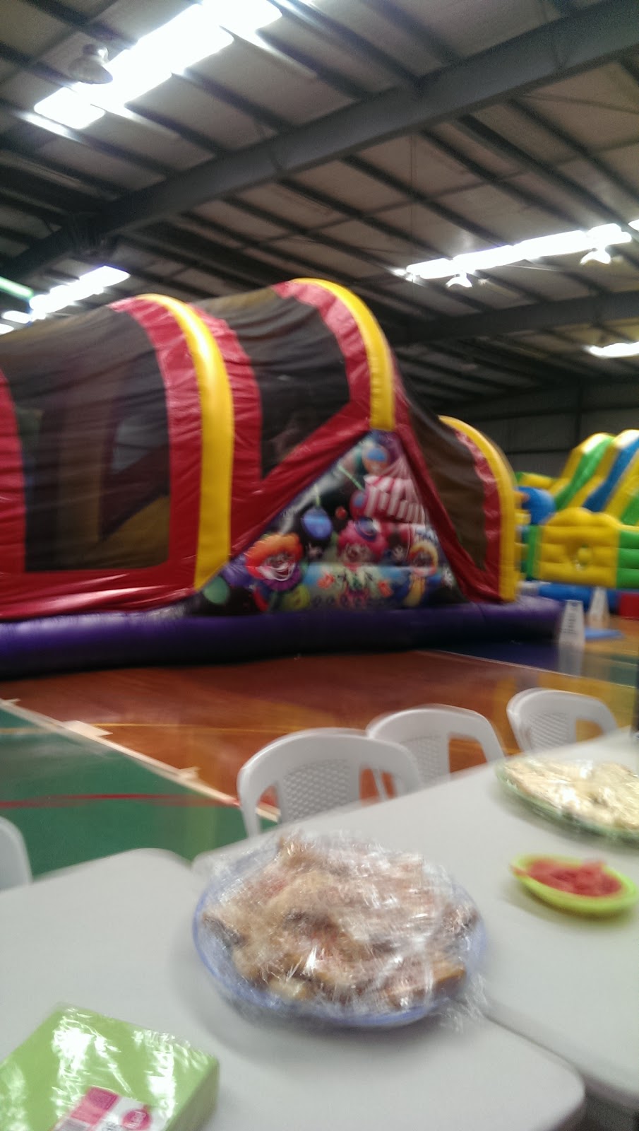 Inflatable World Dubbo | 163 Sheraton Rd, Dubbo NSW 2830, Australia | Phone: (02) 6884 0123