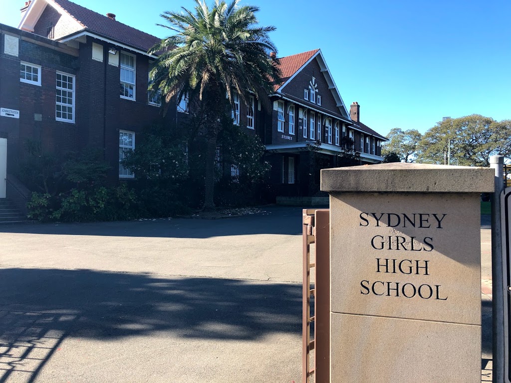 Sydney Girls High School | school | Cnr Anzac Parade and, Cleveland St, Surry Hills NSW 2010, Australia | 0293312336 OR +61 2 9331 2336