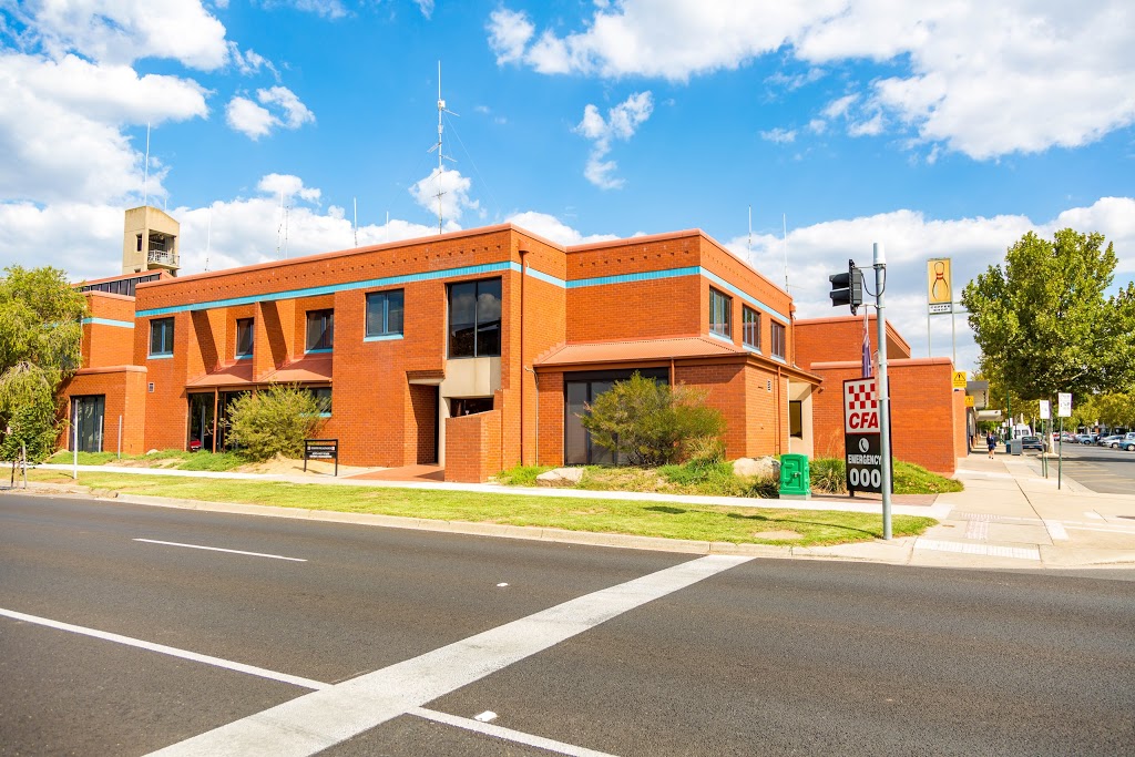 Bendigo Fire Brigade | fire station | 145 Hargreaves St, Bendigo VIC 3550, Australia | 0354438666 OR +61 3 5443 8666