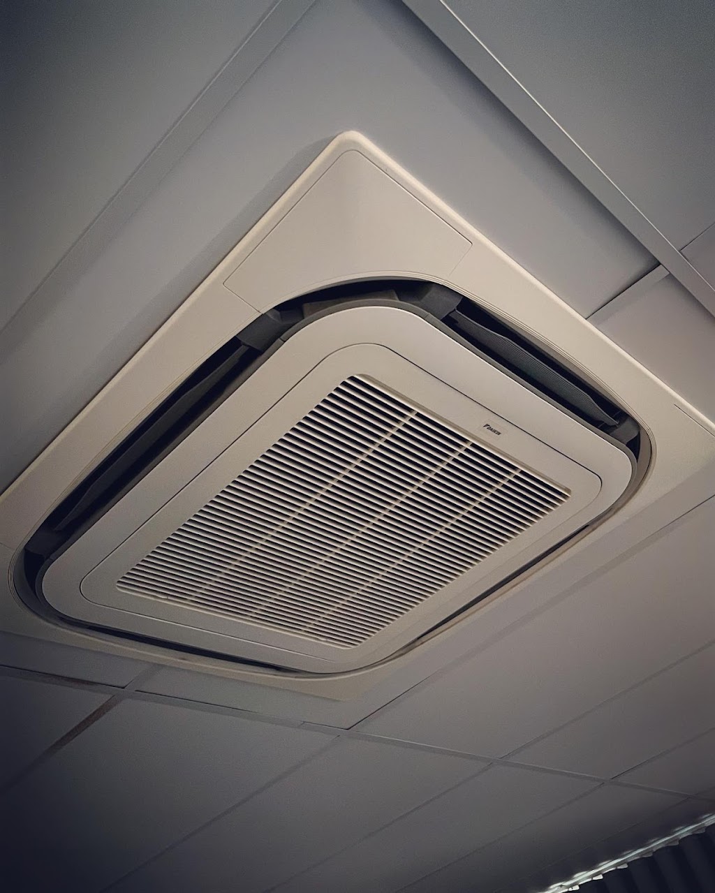 Nauticool Refrigeration & Air Conditioning | Unit 12/6 Jubilee Ave, Warriewood NSW 2102, Australia | Phone: (02) 5300 2098