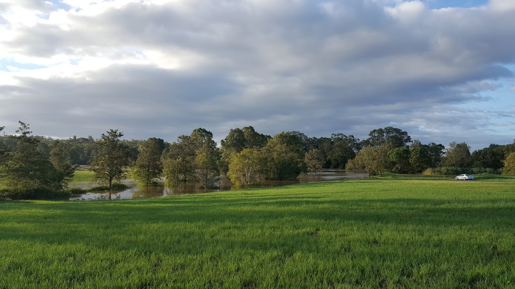 Henderson Street Park | park | Henderson Rd, Logan Reserve QLD 4133, Australia | 0734123412 OR +61 7 3412 3412