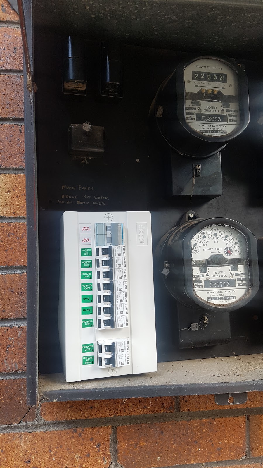 POWERCHAP ELECTRICAL SERVICES | 10/56a Park St, Narrabeen NSW 2101, Australia | Phone: 0415 325 820