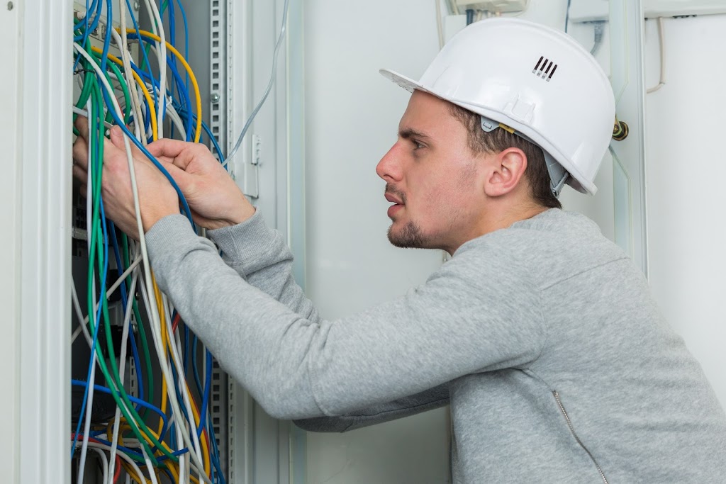 LTY Electrician | electrician | Mobile Electrician Services, Burnley VIC 3121, Australia | 0480024491 OR +61 480 024 491