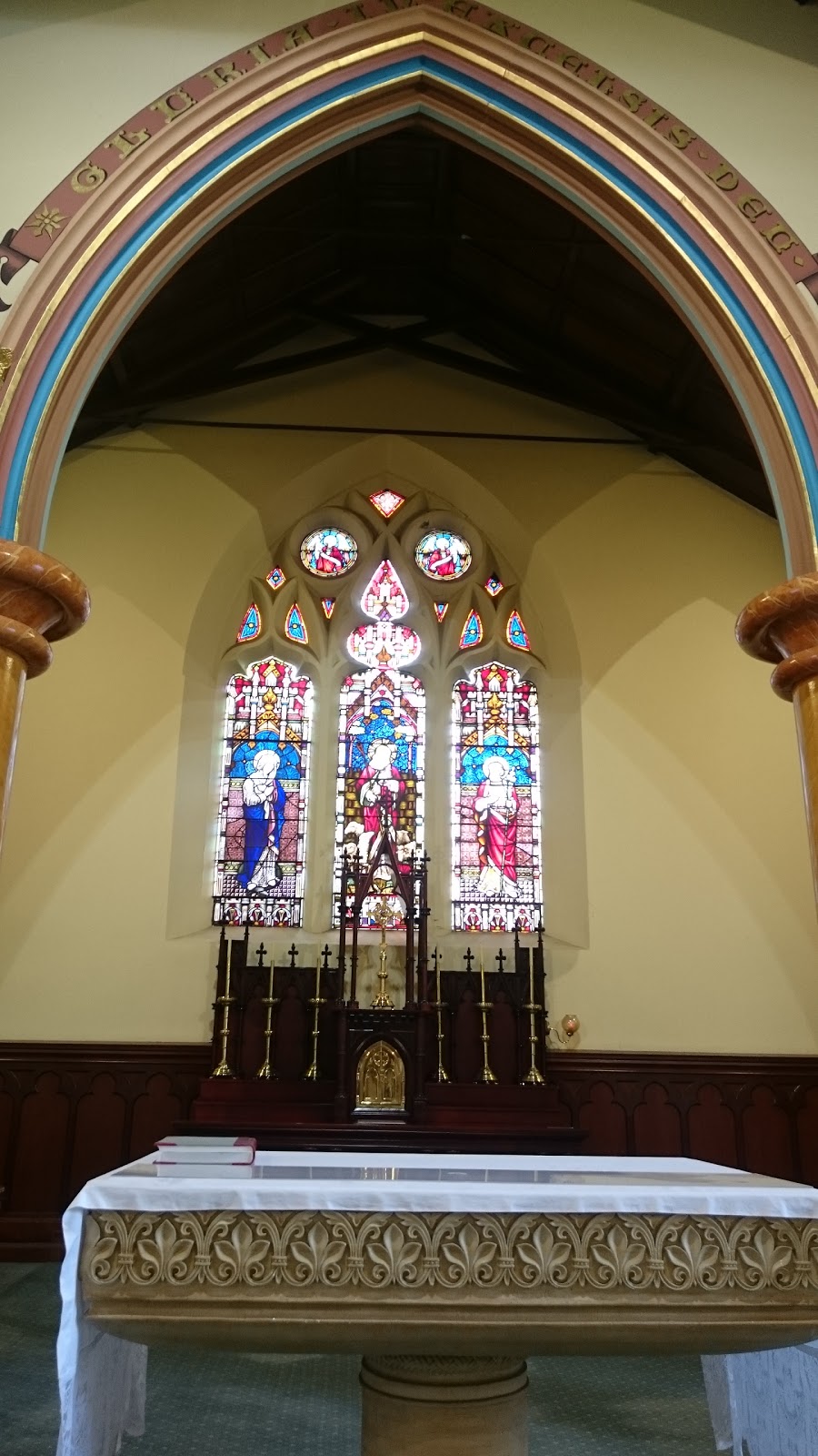 St Matthews Catholic Church | church | 12 Tebbutt St, Windsor NSW 2756, Australia | 0245773073 OR +61 2 4577 3073