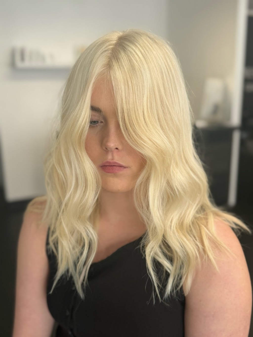 A N Blonde Studio | 133 Yarramalong Rd, Wyong Creek NSW 2259, Australia | Phone: 0423 132 115