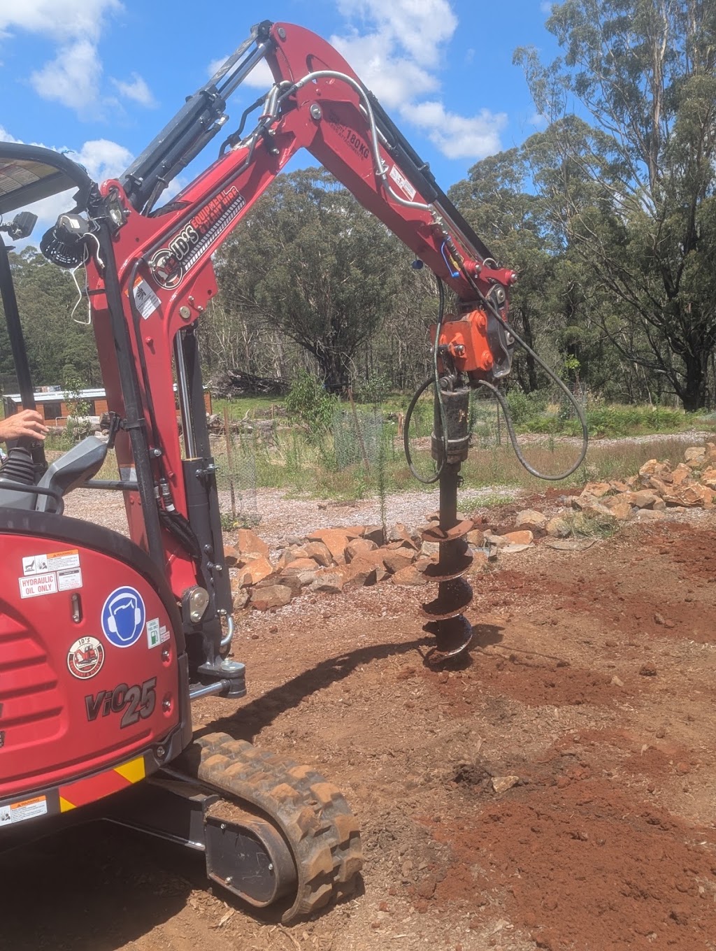 Jds Earthmoving & Rural | 23 Apperleys Ln, Brundee NSW 2540, Australia | Phone: 0406 774 792