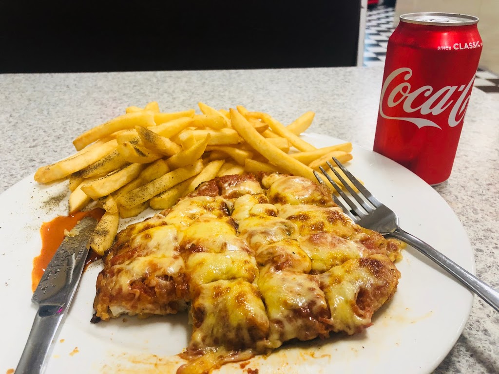 Star Pizza & Pasta Cafe | 206 Mason St, Newport VIC 3015, Australia | Phone: (03) 9391 4444