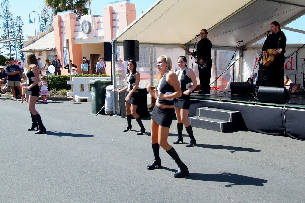 Complete Party & Marquee Hire | 40 High St, Kippa-Ring QLD 4021, Australia | Phone: (07) 3283 3388