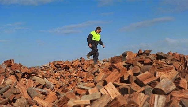 Oakford Firewood and Mulch | general contractor | 965 Nicholson Rd, Oakford WA 6121, Australia | 0893970082 OR +61 8 9397 0082