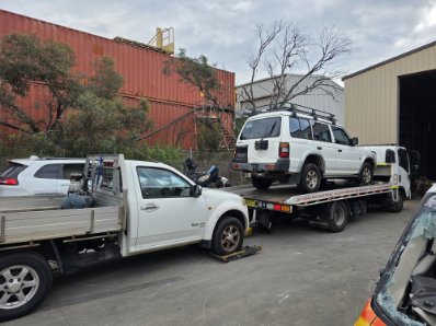 AusGhan Auto Wreckers | 15 Maskey Rd, Mount Thorley NSW 2330, Australia | Phone: 0406 233 421