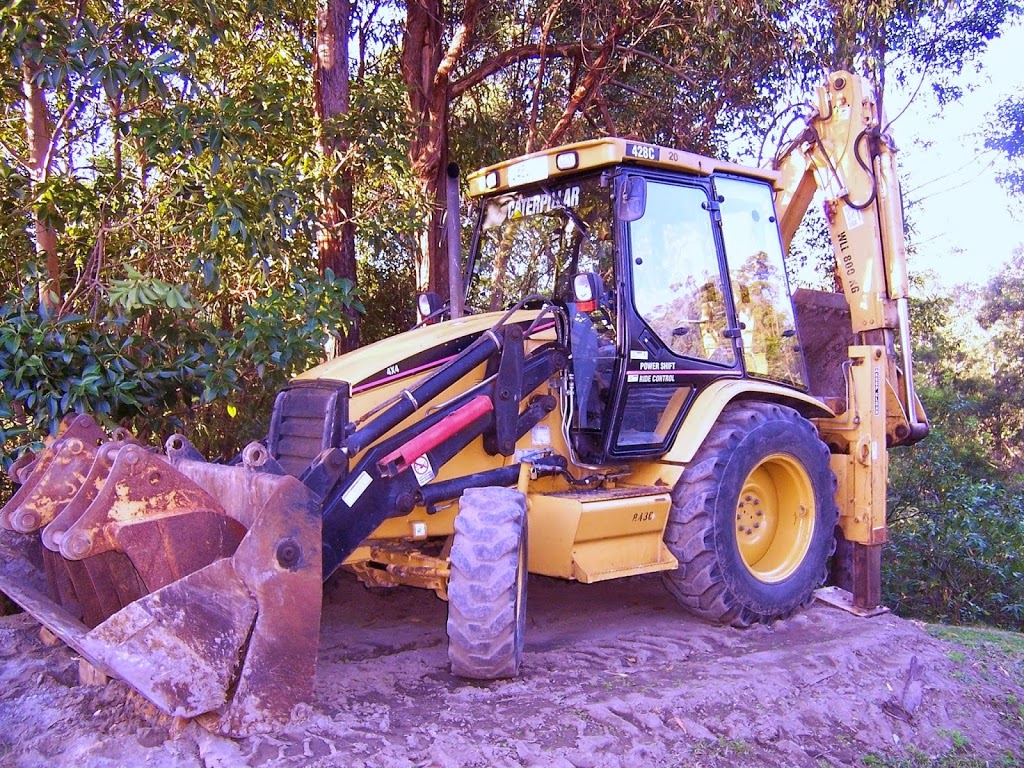 Connollys Backhoe Hire | moving company | 10 Riberry Ct, Bonogin QLD 4213, Australia | 0755692382 OR +61 7 5569 2382