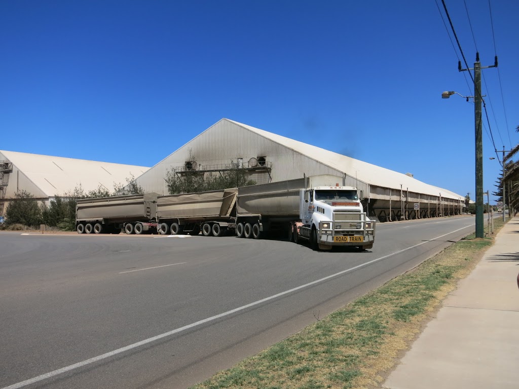 Dunlop Transport | moving company | 5 Newman St, Webberton WA 6530, Australia | 0899232616 OR +61 8 9923 2616
