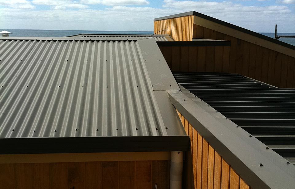 CB Roofing and Plumbing | roofing contractor | 11 Evans St, Anglesea VIC 3230, Australia | 0418553501 OR +61 418 553 501