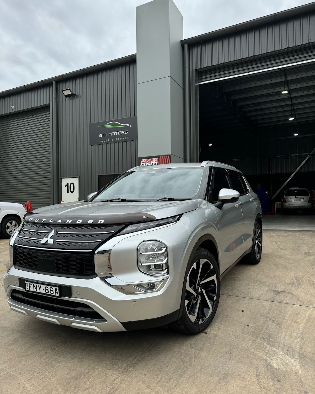 911 Customs | 10/2 Jannali Rd, Dubbo NSW 2830, Australia | Phone: 0422 695 488