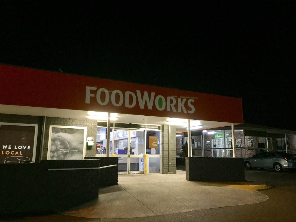 Foodworks South Gladstone | store | 119 Toolooa St, South Gladstone QLD 4680, Australia | 0748377120 OR +61 7 4837 7120