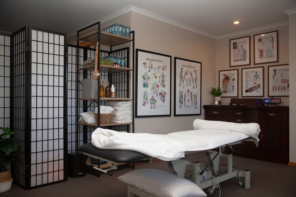 The Australian Clinic of Professional Massage | 9 Worsley Pl, Lavington NSW 2641, Australia | Phone: 0481 049 622