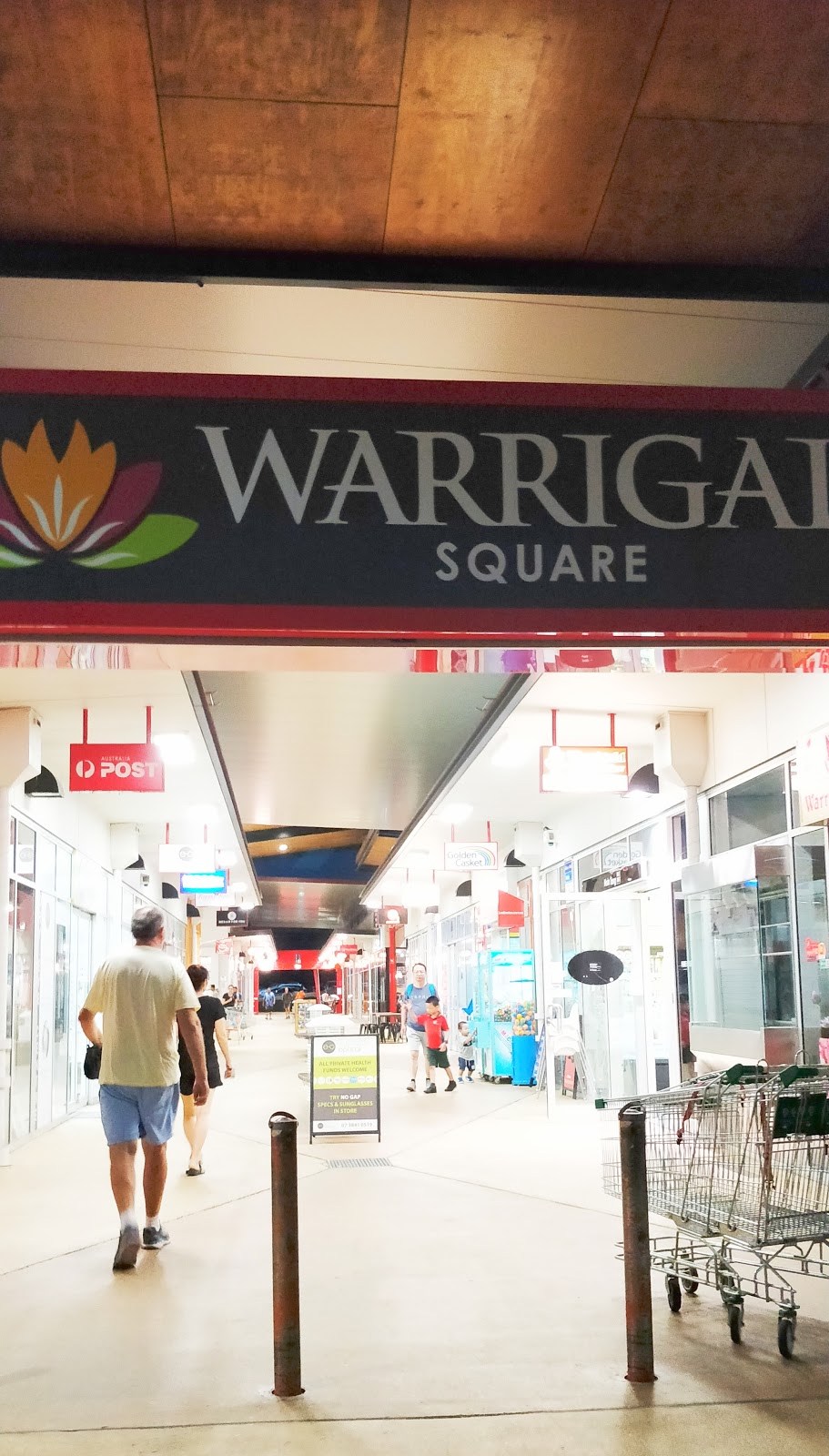 Warrigal Square Shopping Centre | shopping mall | 261 Warrigal Rd, Eight Mile Plains QLD 4113, Australia