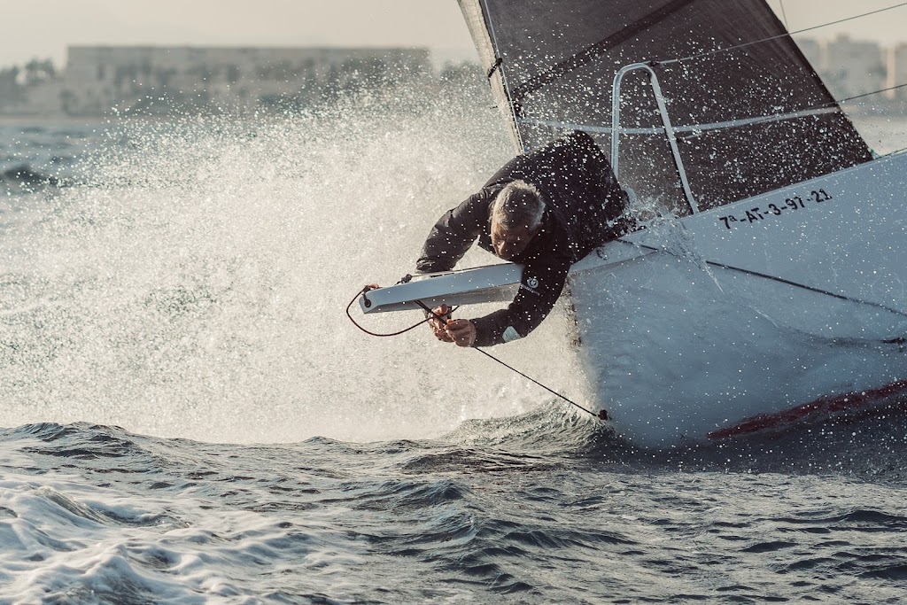 Henri Lloyd Australia | 424 Wattle Tree Rd, Holgate NSW 2250, Australia | Phone: 0403 234 686