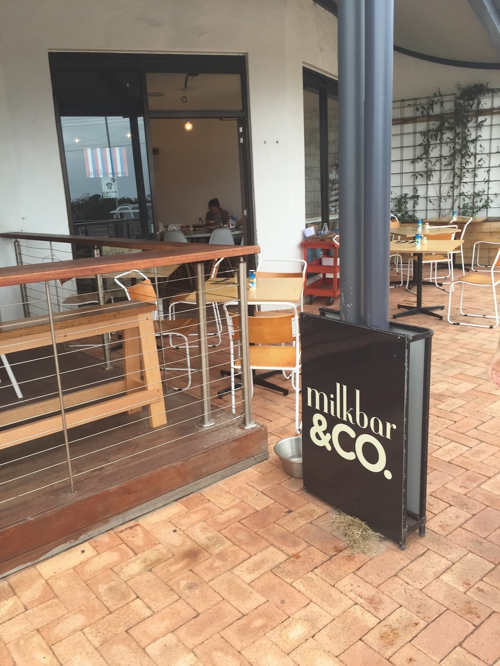 Milkbar & Co. | cafe | 1/42 Lochiel Ave, Mount Martha VIC 3934, Australia | 0359742757 OR +61 3 5974 2757