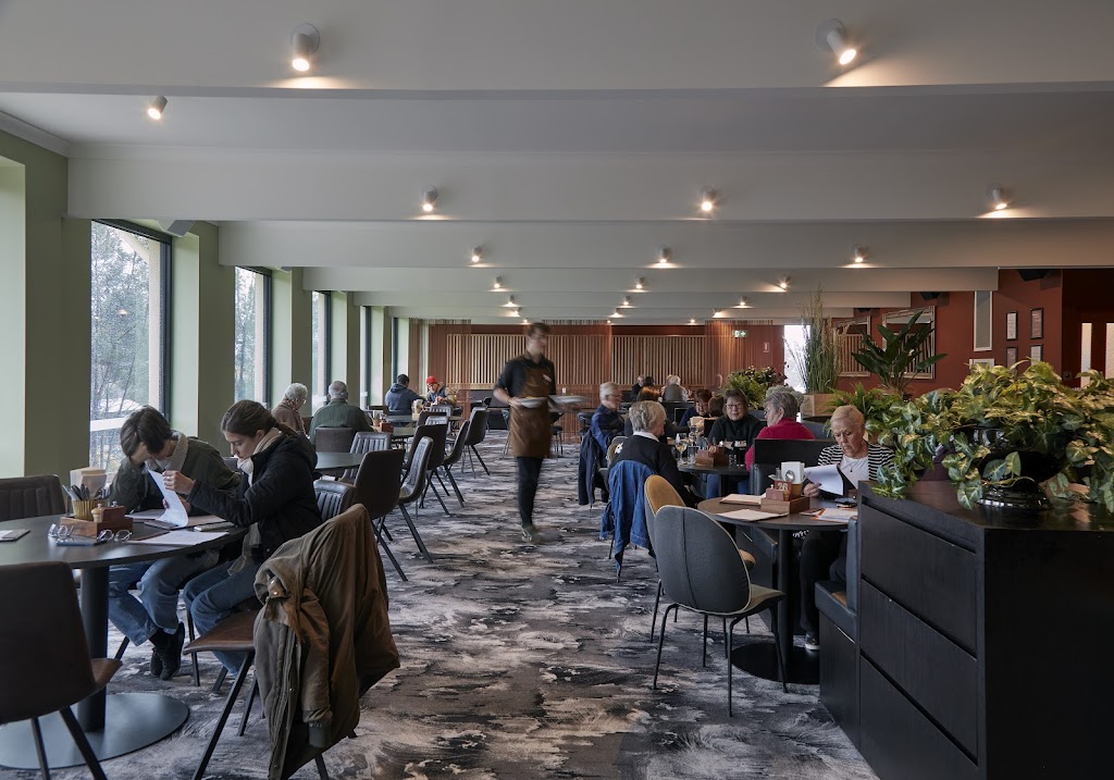 Macedon Village Hotel | 33 Smith St, Macedon VIC 3440, Australia | Phone: (03) 4419 5006