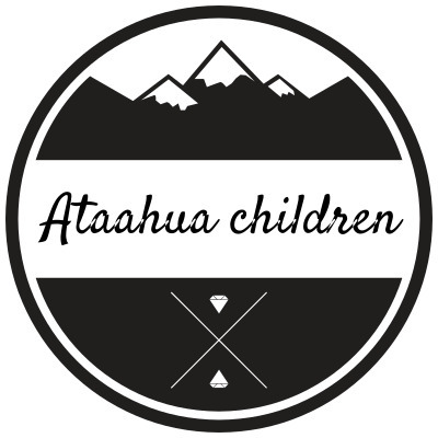 Ataahua children | 45 Ivy Ave, Chain Valley Bay NSW 2259, Australia | Phone: (02) 4330 2478