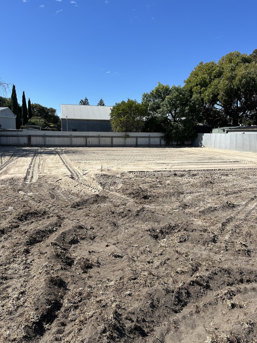 kingston SE Earthworks | 67 Golflinks Rd, Kingston SE SA 5275, Australia | Phone: 0402 699 911