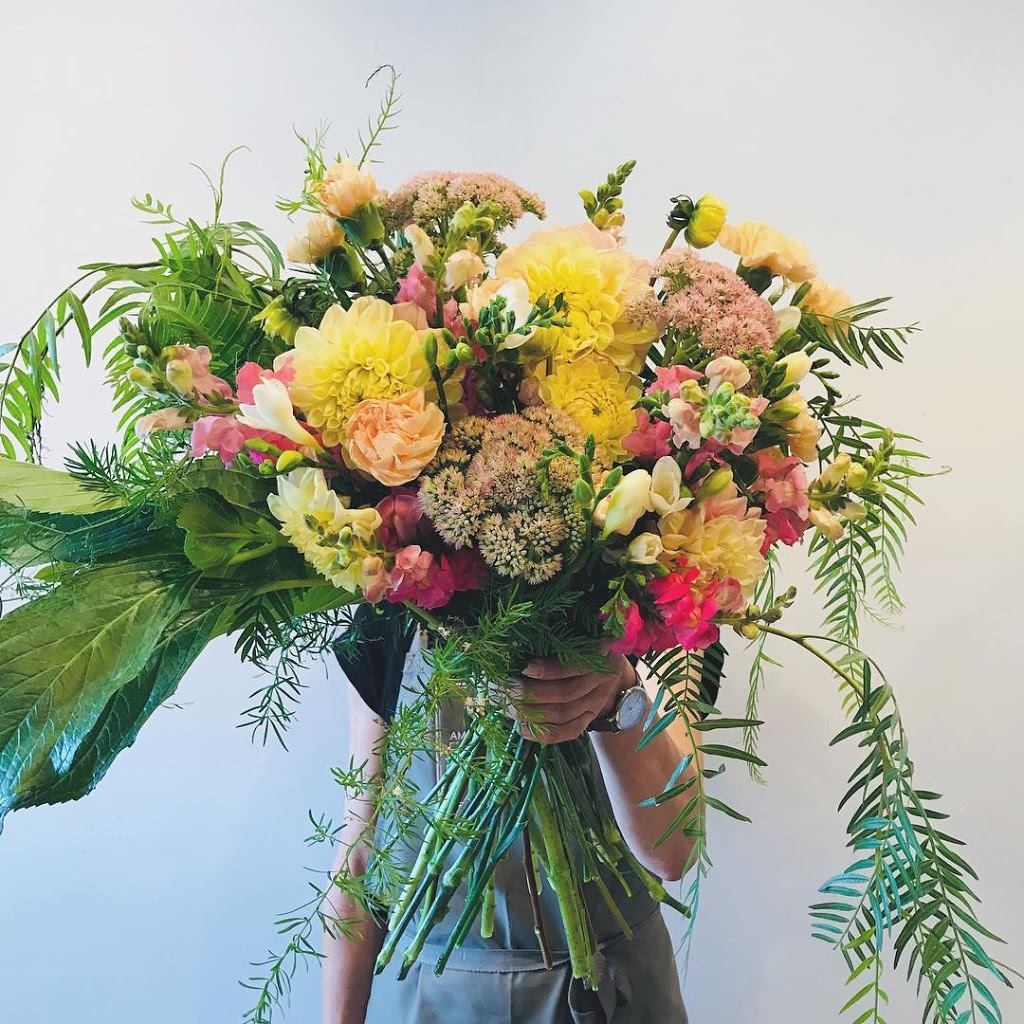 Amazing Graze Flowers | florist | 3 Rose St, Essendon VIC 3040, Australia | 0393742929 OR +61 3 9374 2929