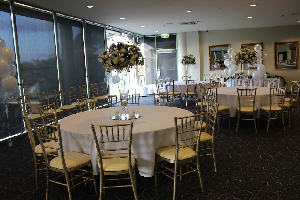 Castle Hill Country Club | 7 Spurway Dr, Norwest NSW 2153, Australia | Phone: (02) 9634 2499