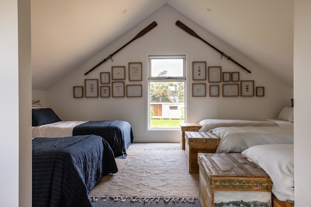 The Pearl Tasmania | 216 White Beach Rd, White Beach TAS 7184, Australia | Phone: 0408 308 339