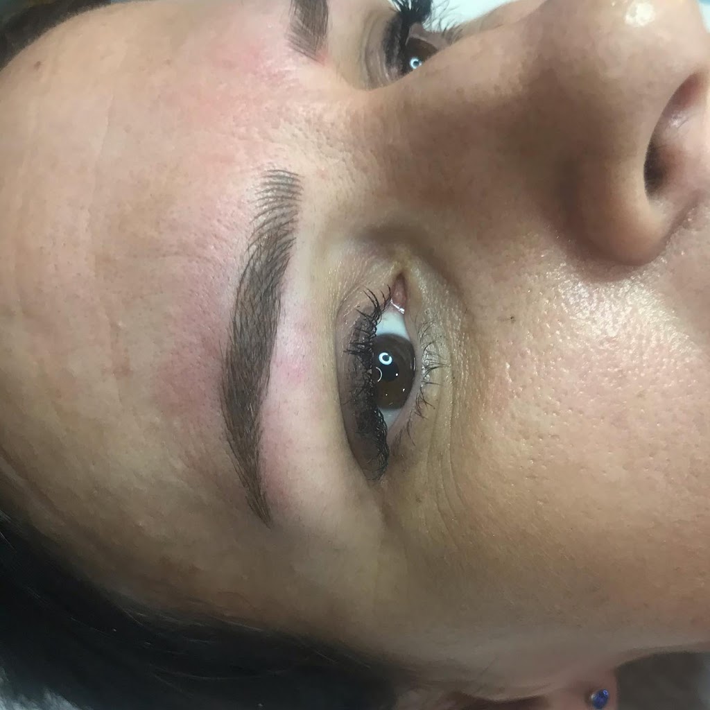 Spot on ibrows | beauty salon | 39 Kancoona St, Rochedale South QLD 4123, Australia | 0431513446 OR +61 431 513 446