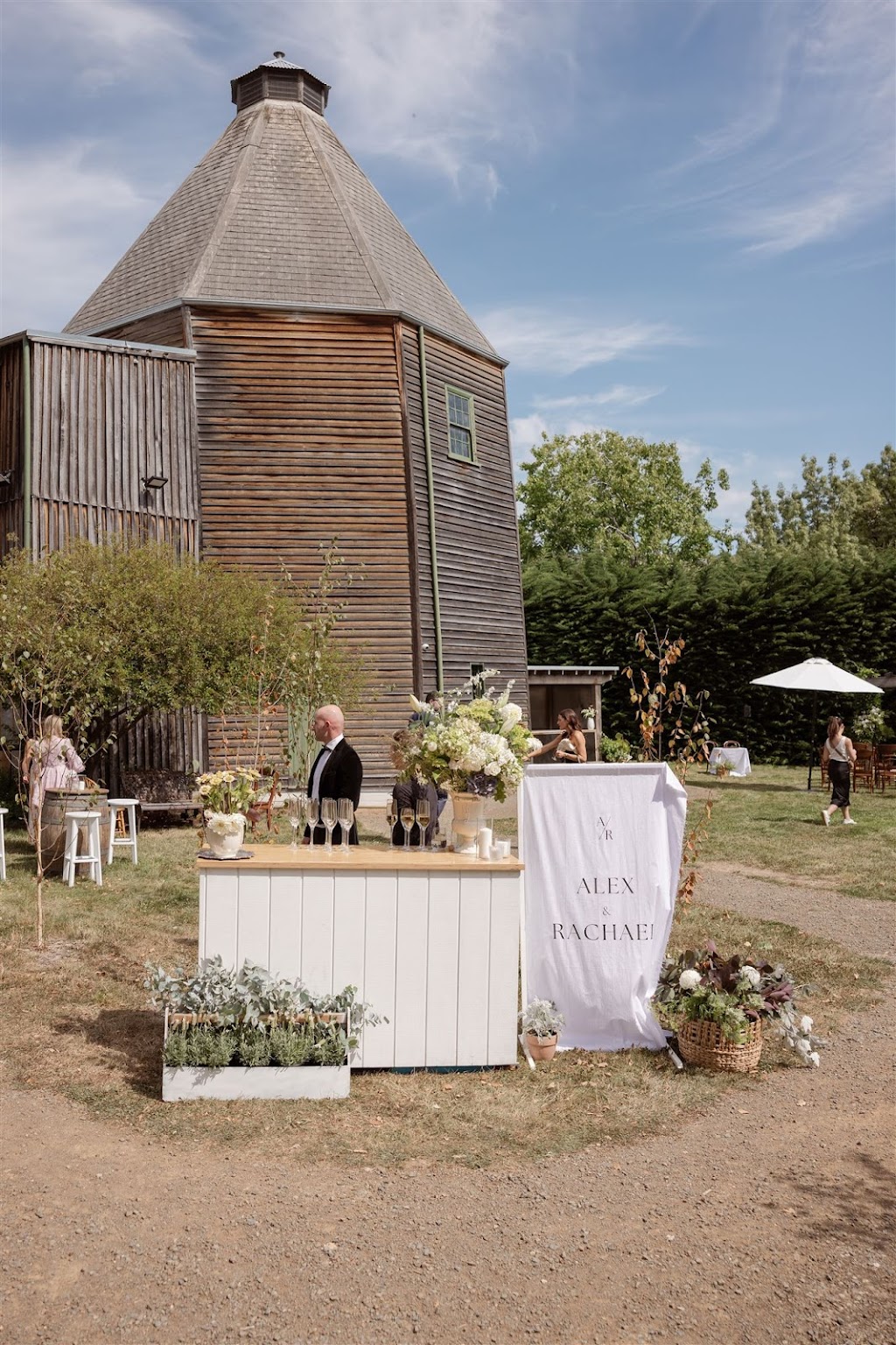 Woodlands Flower Shed | 160 Lucaston Rd, Lucaston TAS 7109, Australia | Phone: 0439 074 734