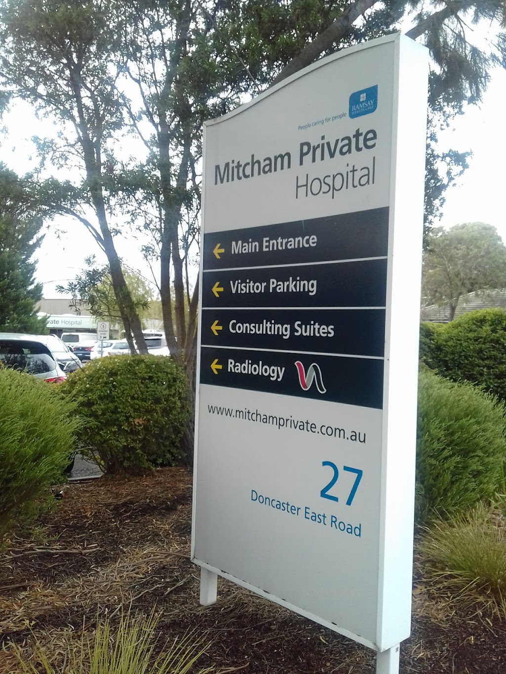 Mitcham Private Hospital | hospital | 27 Doncaster E Rd, Mitcham VIC 3132, Australia | 0392103222 OR +61 3 9210 3222