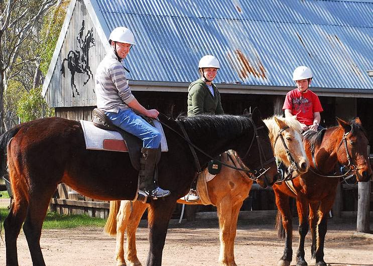 Grampians Horse Riding Centre | 430 Schmidt Road, Brimpaen VIC 3401, Australia | Phone: (03) 5383 9255